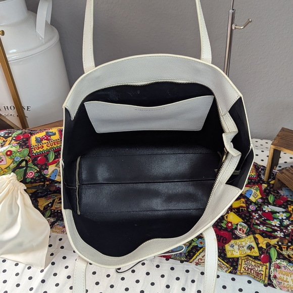 Kate Spade ON PURPOSE White Tote Bag (Bag Charm Sold Separate) - Picture 6 of 8